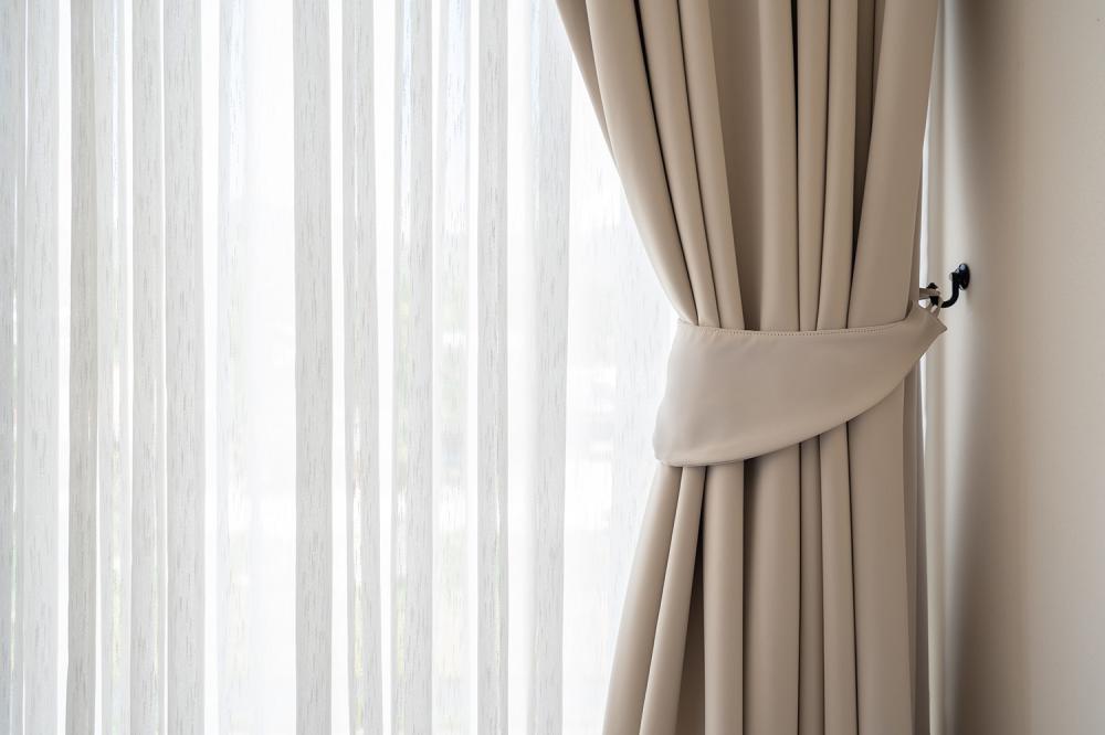 pose de rideaux sur mesure